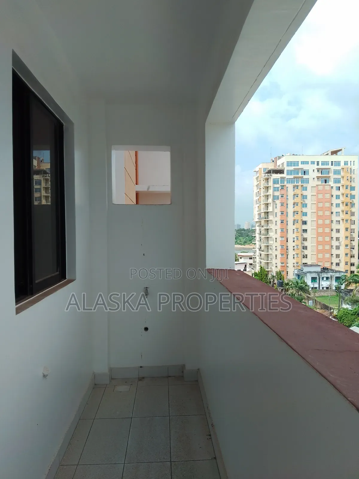 3bdrm Penthouse in Nyali Estate for rent