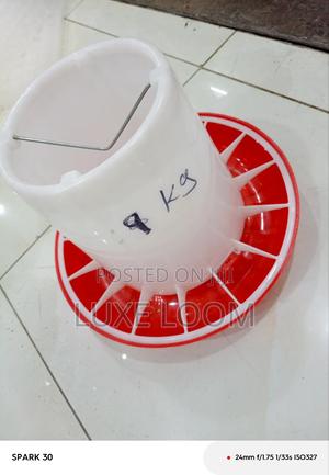 Chicken Feeder 9kg - thumbnail 2