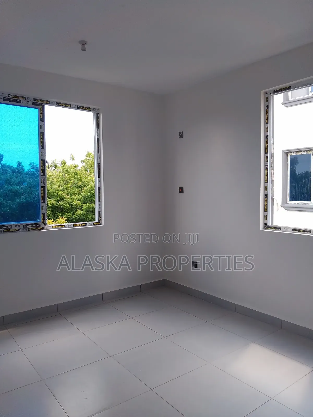 3bdrm Apartment in Nyali Estate for rent