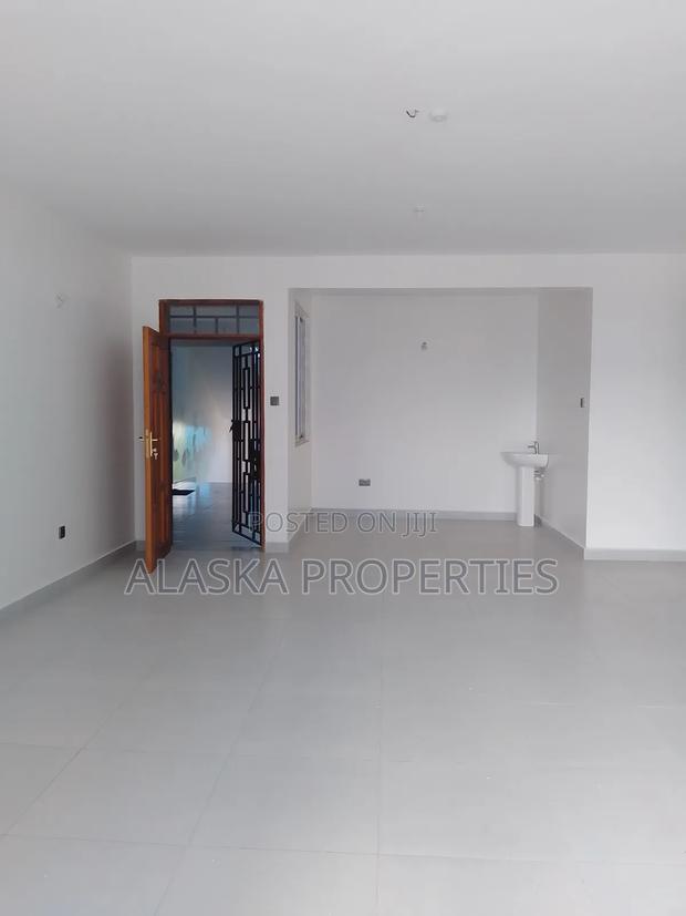 3bdrm Apartment in Nyali Estate for rent - thumbnail 10