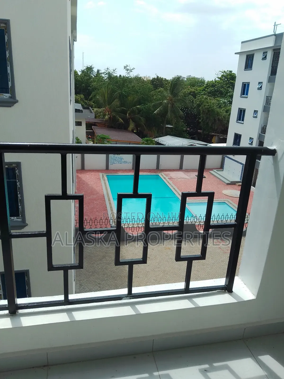 3bdrm Apartment in Nyali Estate for rent