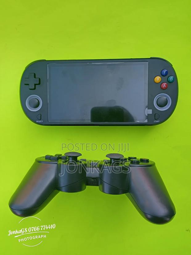 Handheld Gaming Console 5 Inch Display Games - thumbnail 5