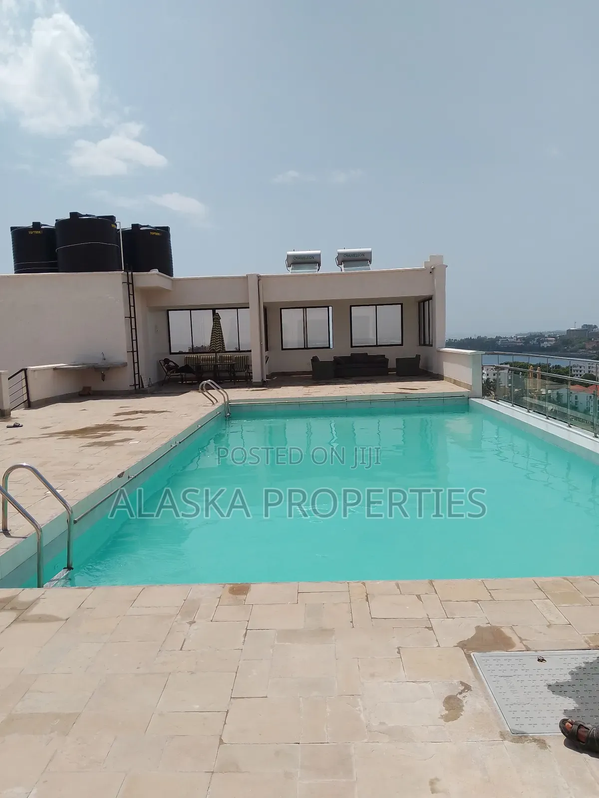 3bdrm Penthouse in Nyali Estate for rent