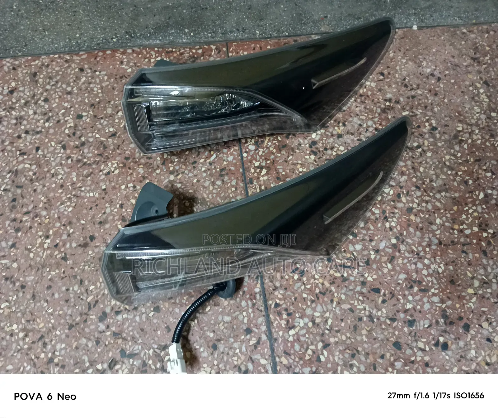 Harrier Taillight RHS Clear Type Zsu60