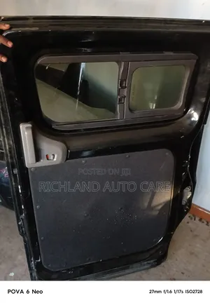 Rear Door Nissan Nv200 Right and Left