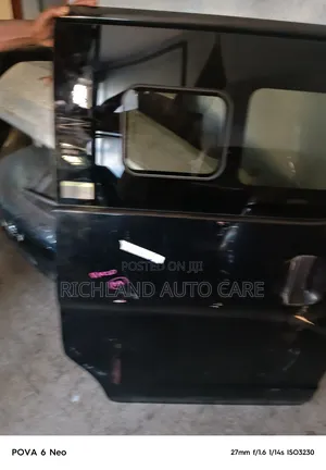 Rear Door Nissan Nv200 Right and Left