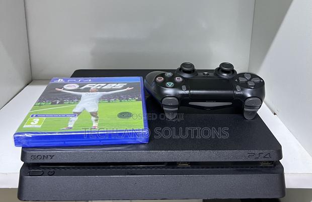 Ps4 Slim  ,2 Pads And Fc2025 - thumbnail 5