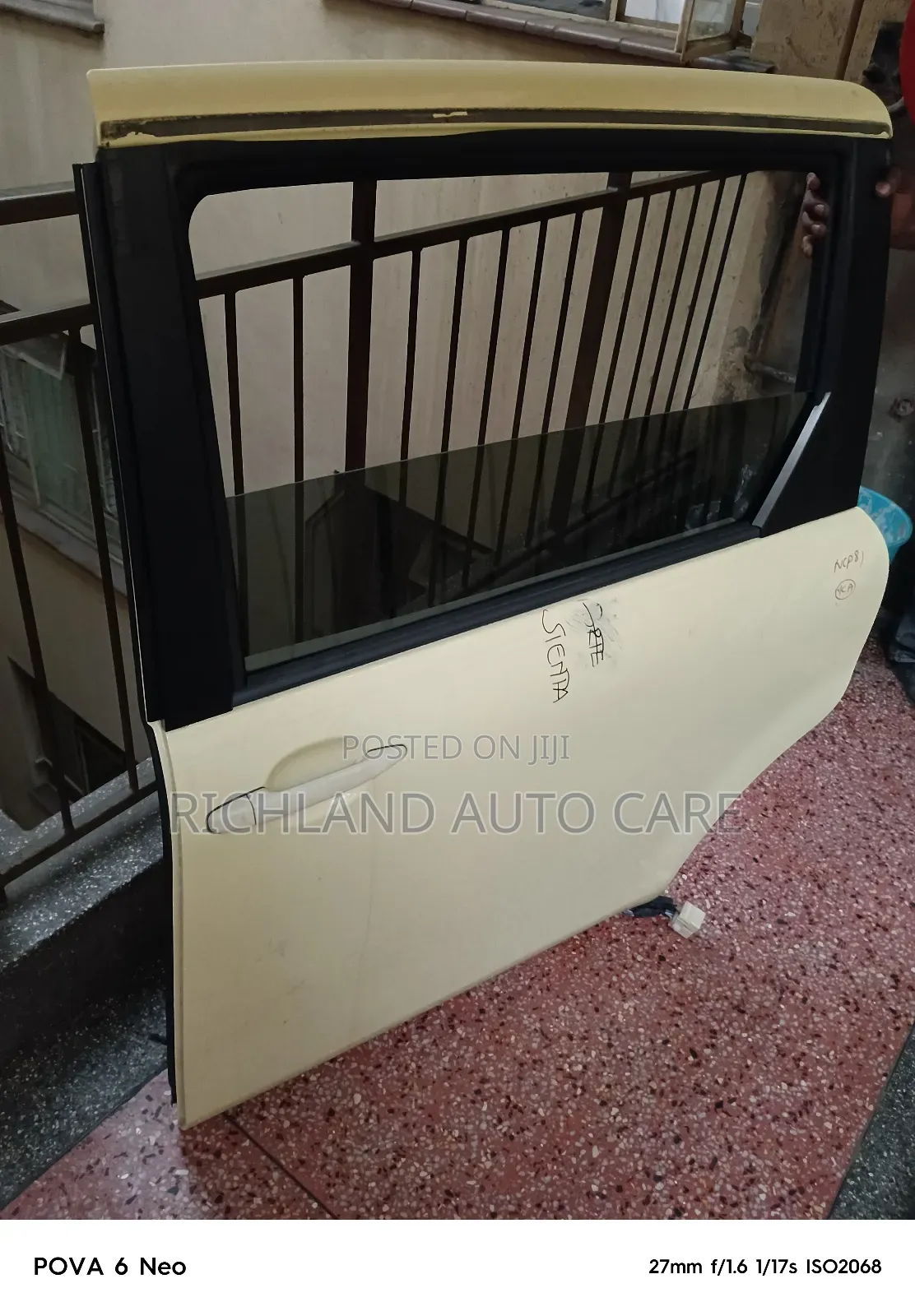 Sienta Nsp81 Rear Left Door