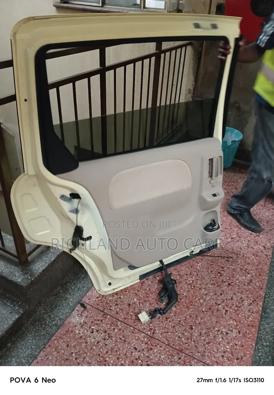 Sienta Nsp81 Rear Left Door