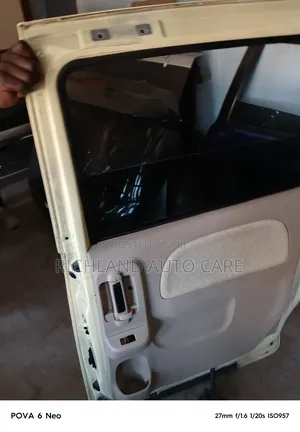 Sienta Rear Right Door Nsp81