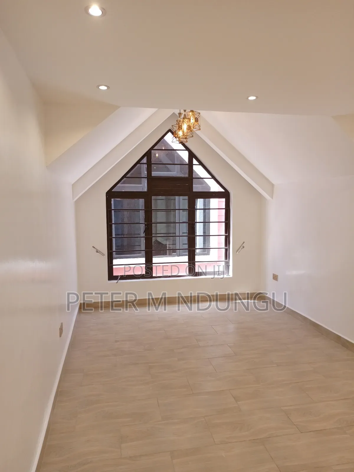 4bdrm Maisonette in Membley for rent