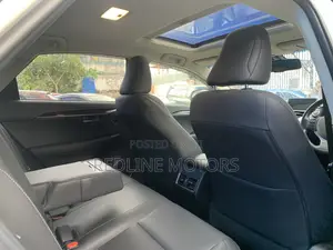 Lexus NX 200t FWD 2017 White