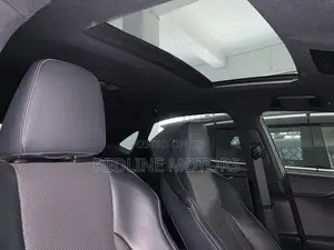 Lexus NX 300h Base 4x4 (2.5L 4cyl 2A) 2017 Matt Black