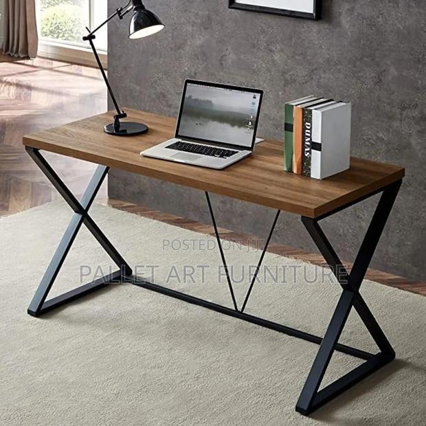 Metal Study Table