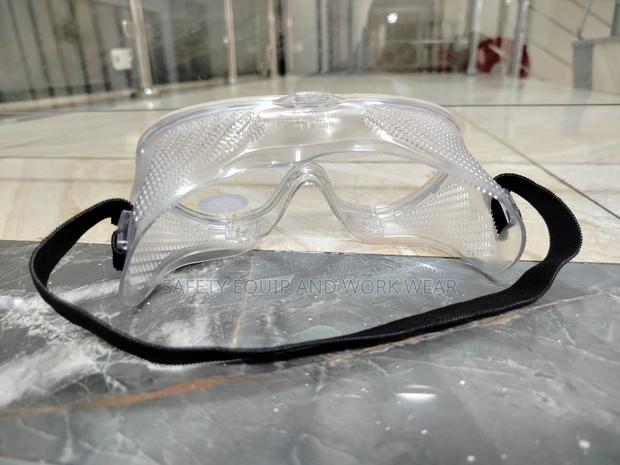 Safety Googles Lightweight PVC Frame - main view