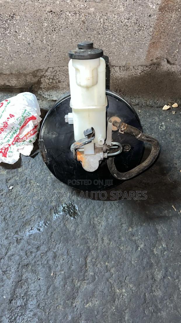 Toyota Kluger Brake Booster and Brake Naster Cylinder