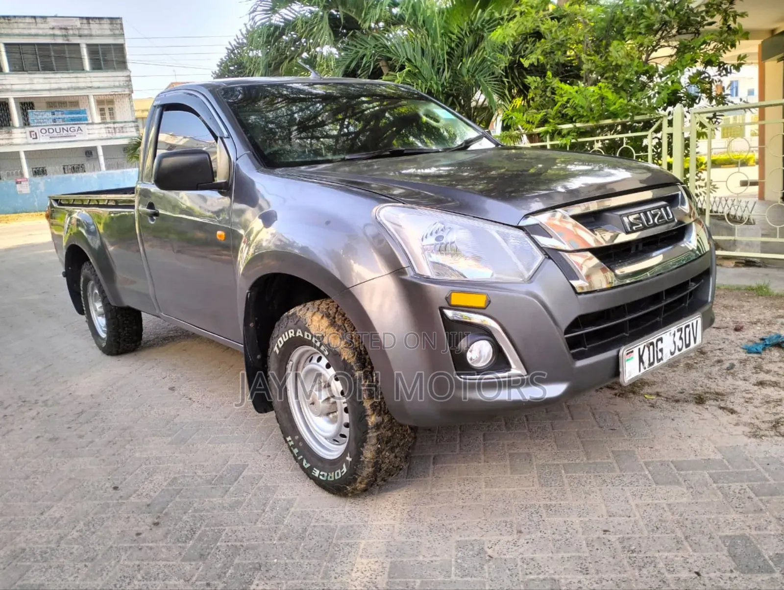 Isuzu D-MAX 2021 Gray