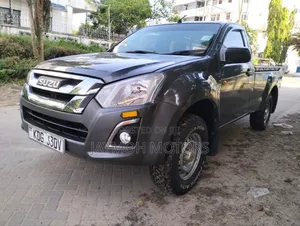 Isuzu D-MAX 2021 Gray
