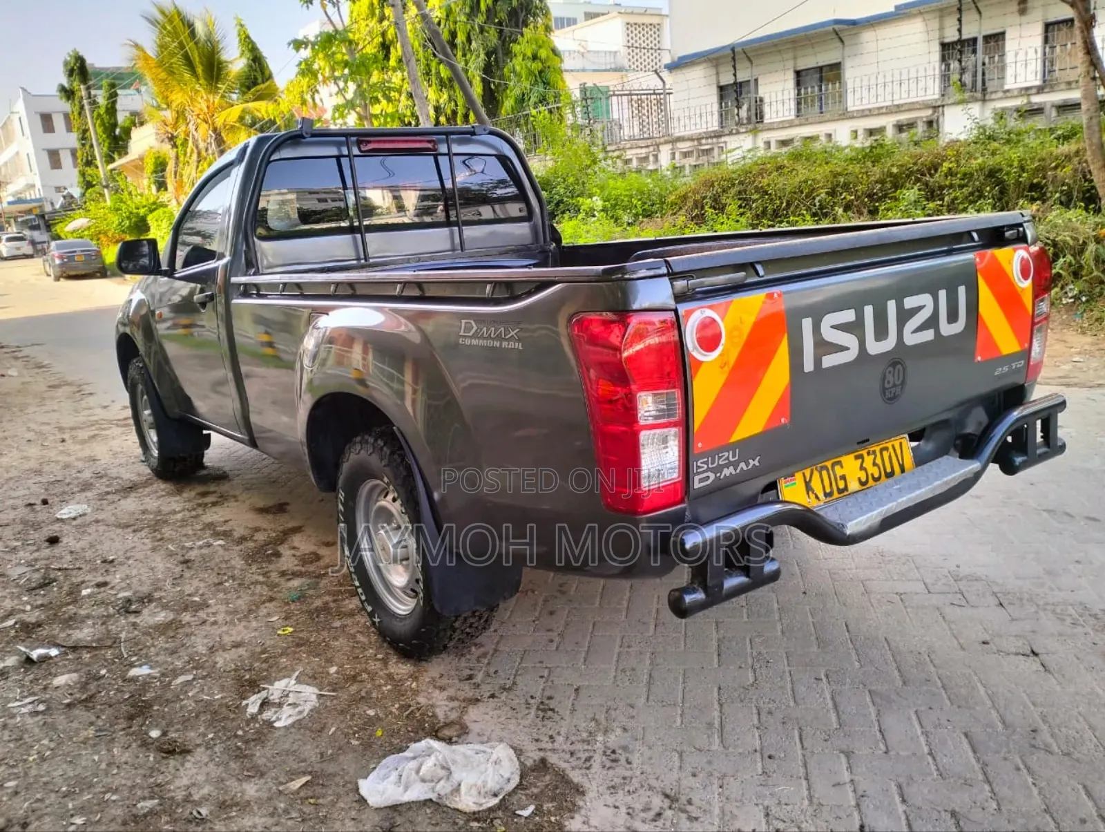 Isuzu D-MAX 2021 Gray