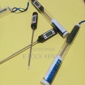 Dependable Construction Thermometer - thumbnail 2