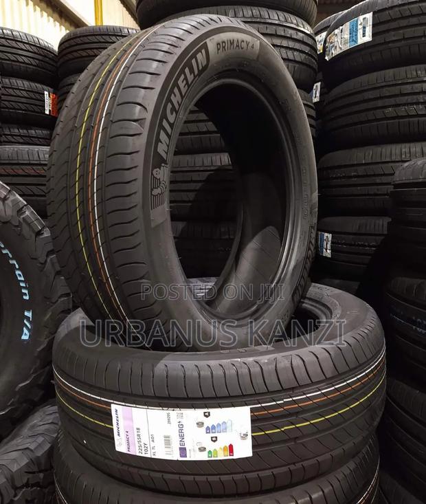 225/55r18 Michelin