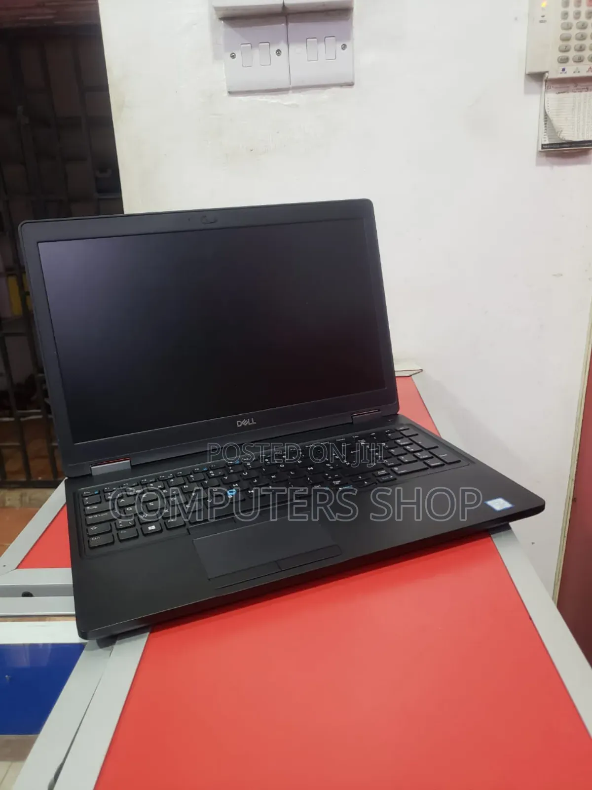 Laptop Dell Latitude 5590 8GB Intel Core I5 SSD 256GB