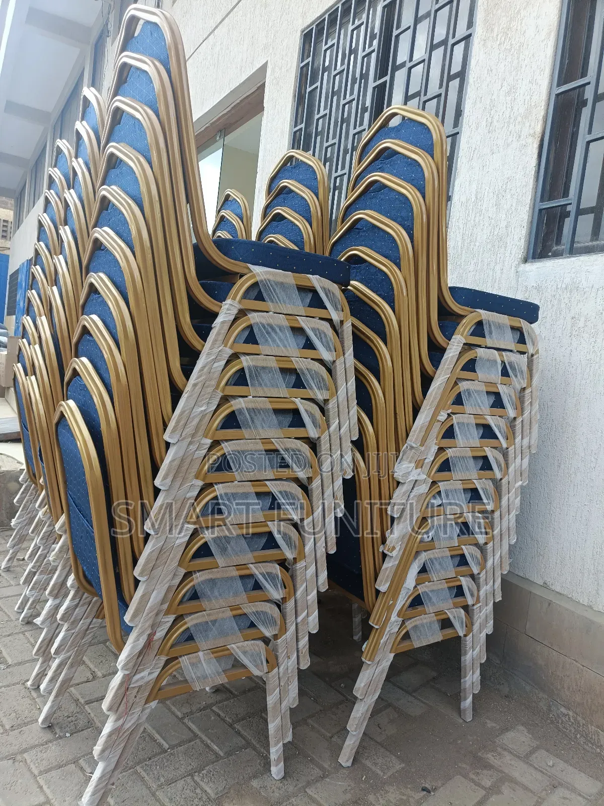 Church Seat Conference Chair