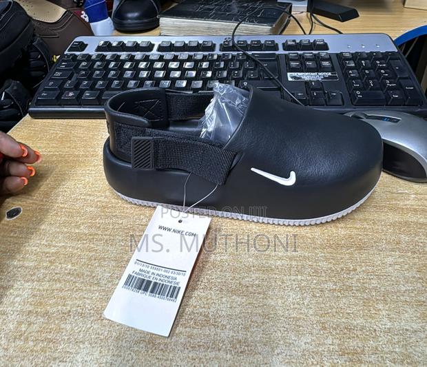 Strapped Nike Mules in Sizes 35-45 - thumbnail 3