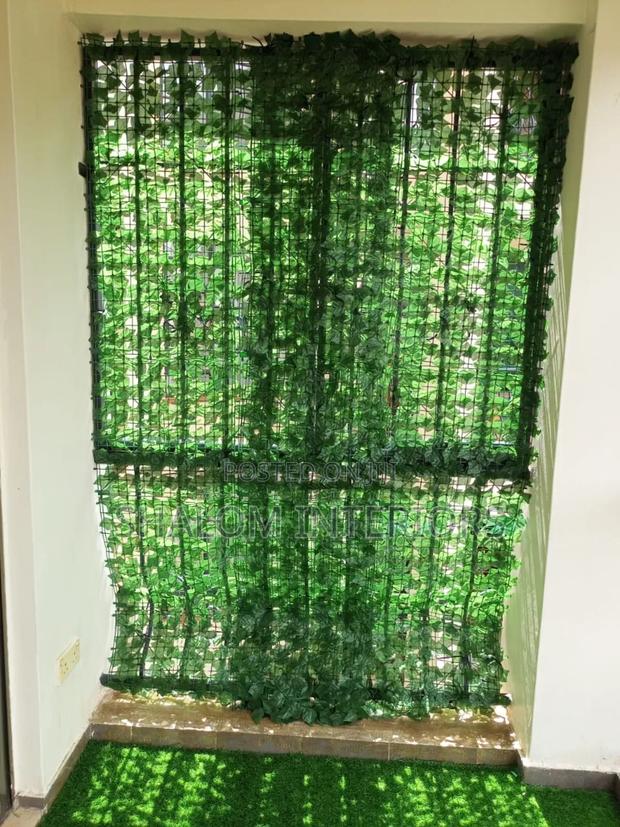 Privacy Fence - thumbnail 3