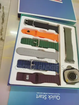 M70 Max Ultra2 With 7 Straps and Fitness Tracker