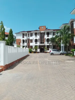 Furnished 3bdrm Apartment 2 Let in Green Wood Estate