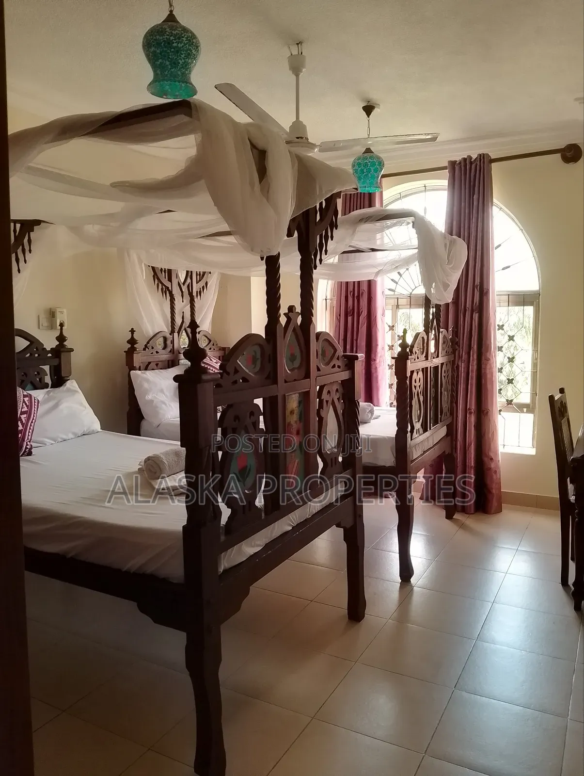 Furnished 2bdrm Apartment 2 Let in Nyali Estate