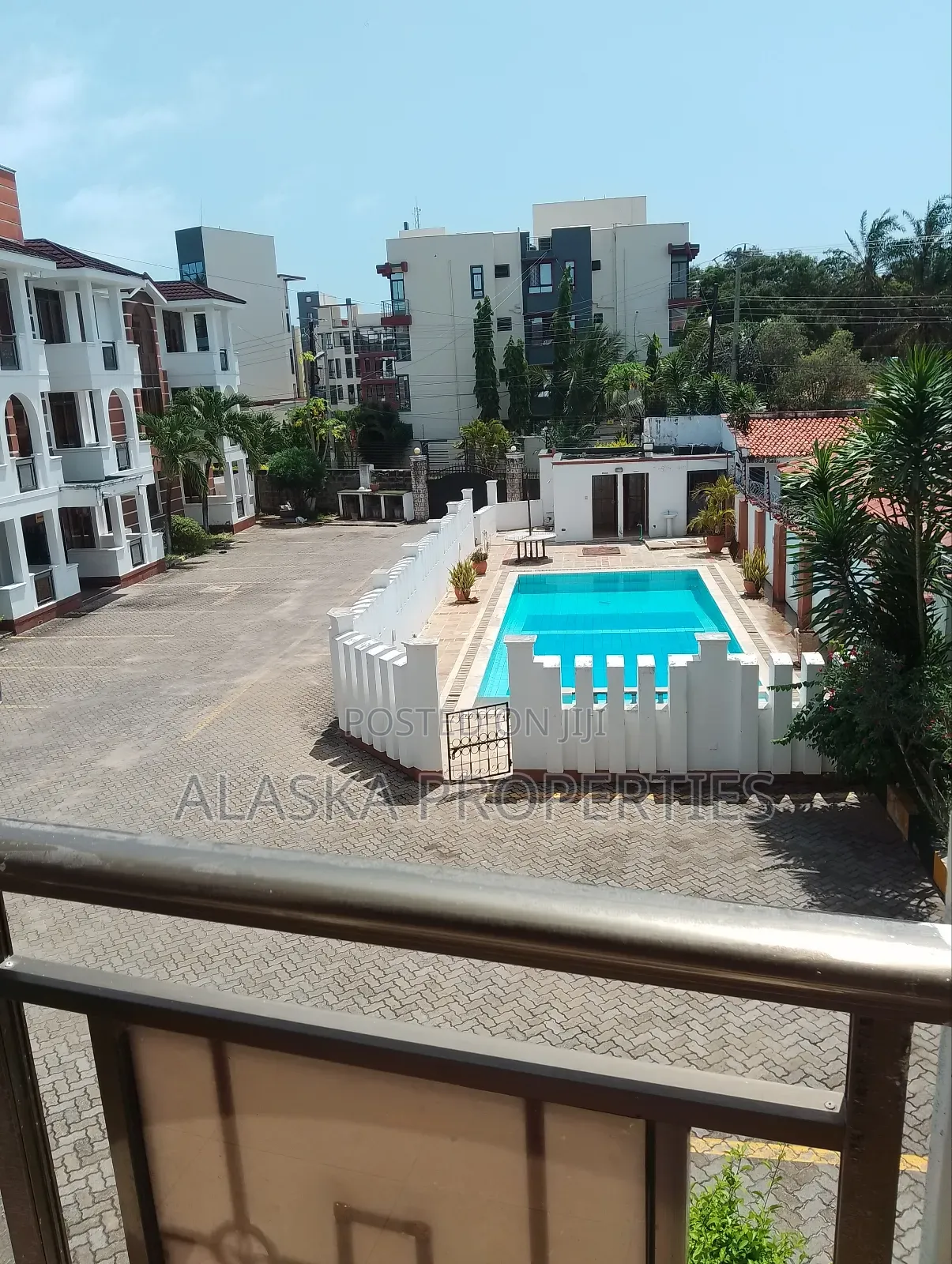 Furnished 2bdrm Apartment 2 Let in Nyali Estate