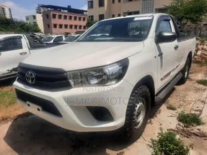 Toyota Hilux Revo Single Cab Deisel 2.8 AWD 2018 White