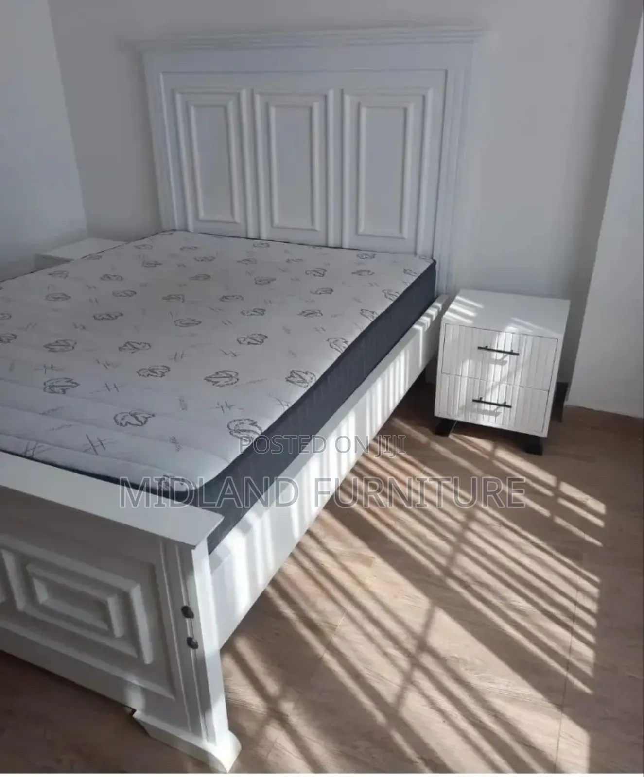 5by6 Wooden Panel Bed