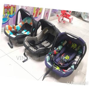 Baby Carrycot - thumbnail 2