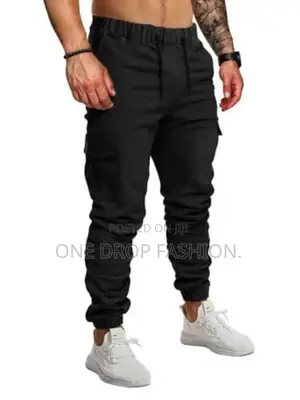 Men Cargo Pants/Side Pocket