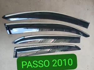 Original Toyota Passo Windbreaker Windvisor-2010
