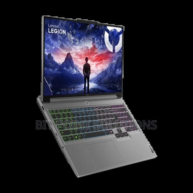 New Laptop Lenovo Legion 5i 16GB Intel Core i7 SSD 1T