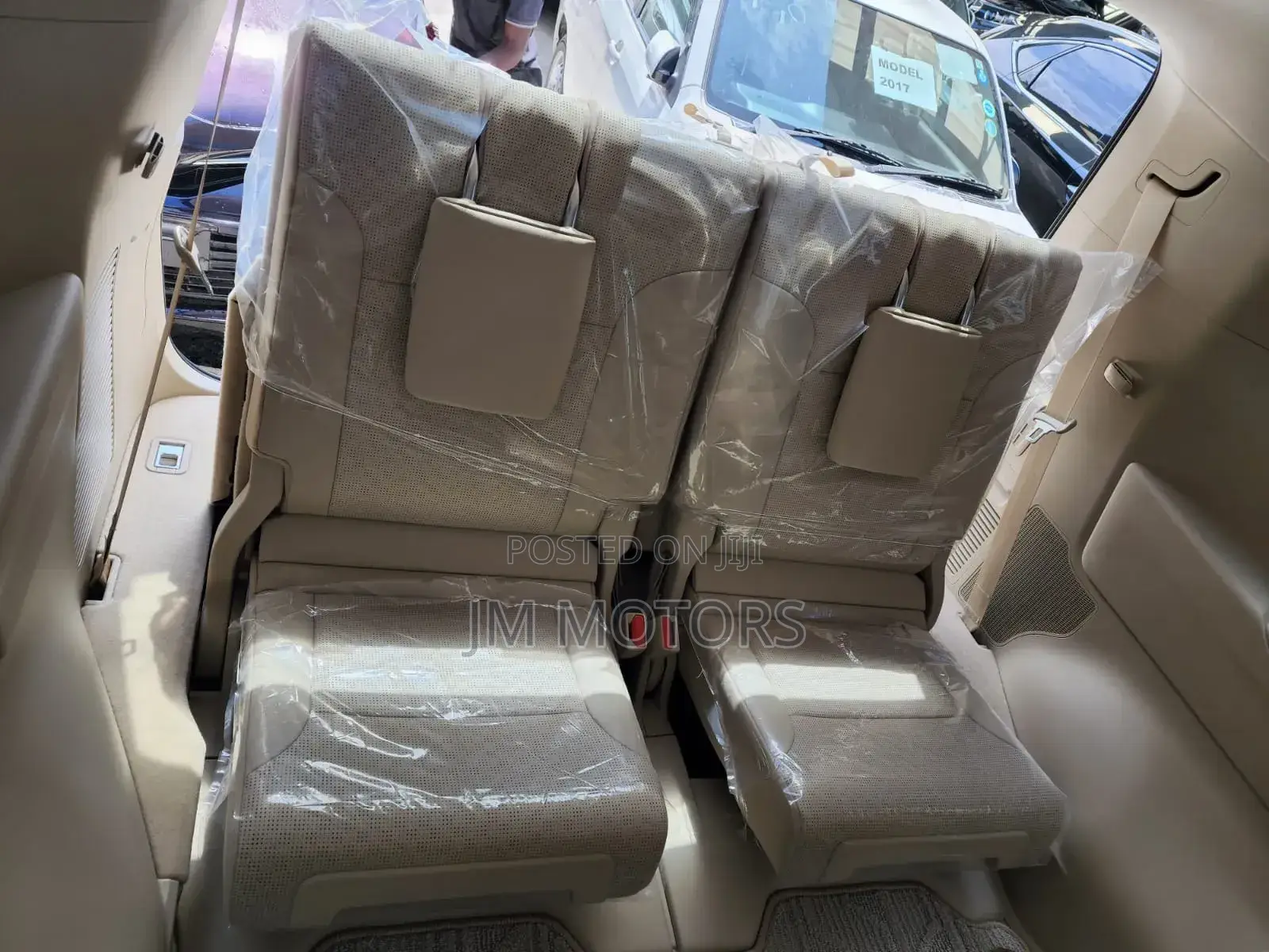 Toyota Land Cruiser 2023 White