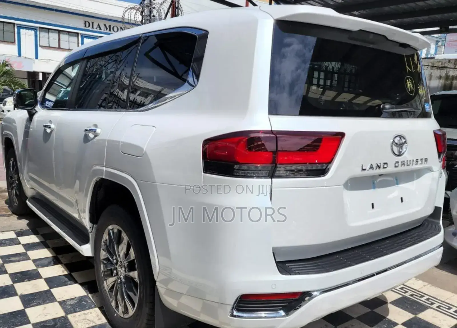 Toyota Land Cruiser 2023 White