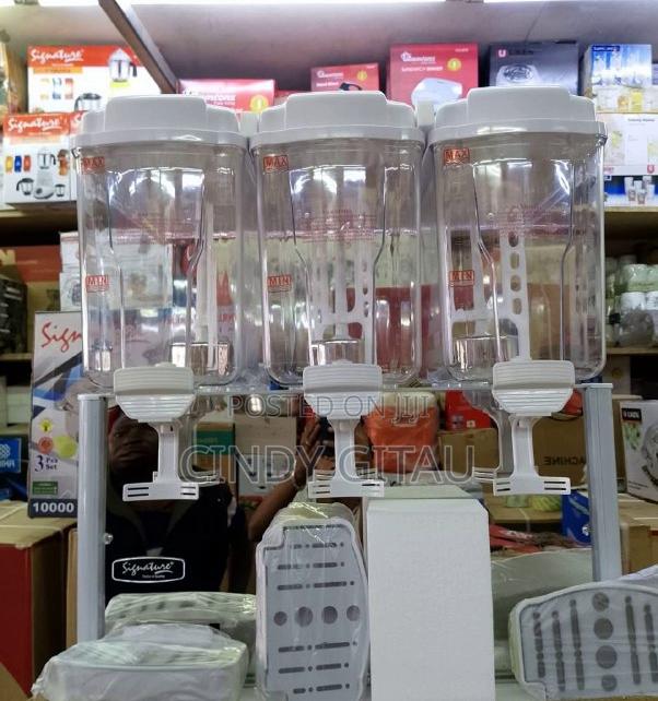 Quality Signature Juice Display