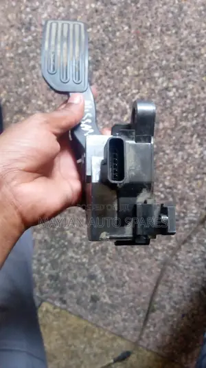 Nissan Serena Cr25 Pedal Sensor.