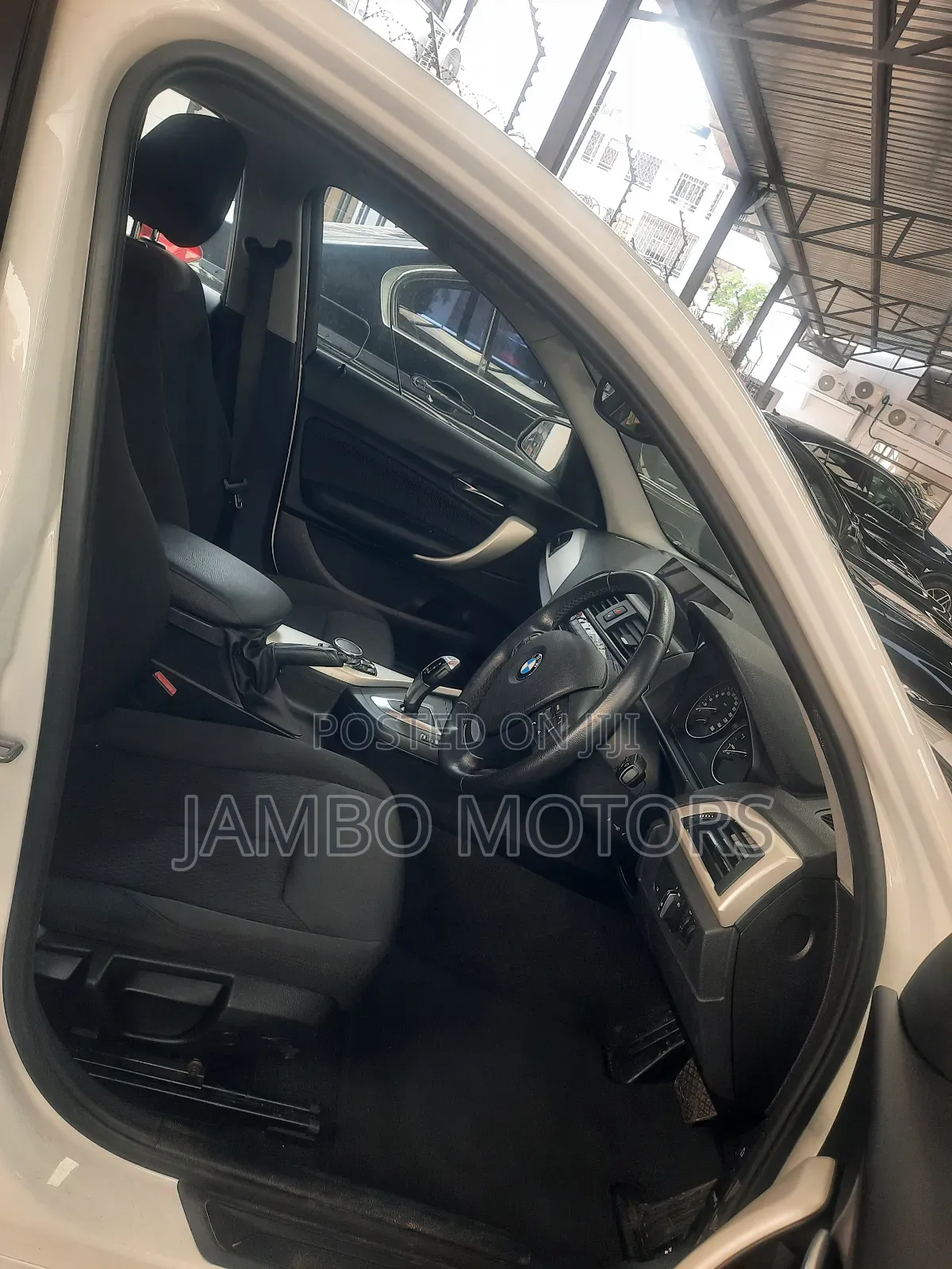 BMW 118i 2018 White