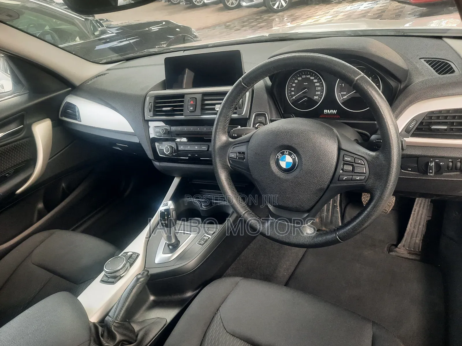 BMW 118i 2018 White