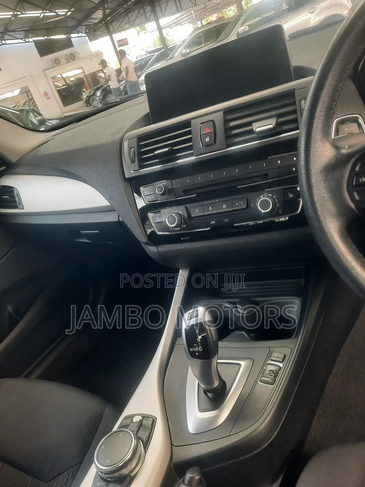 BMW 118i 2018 White