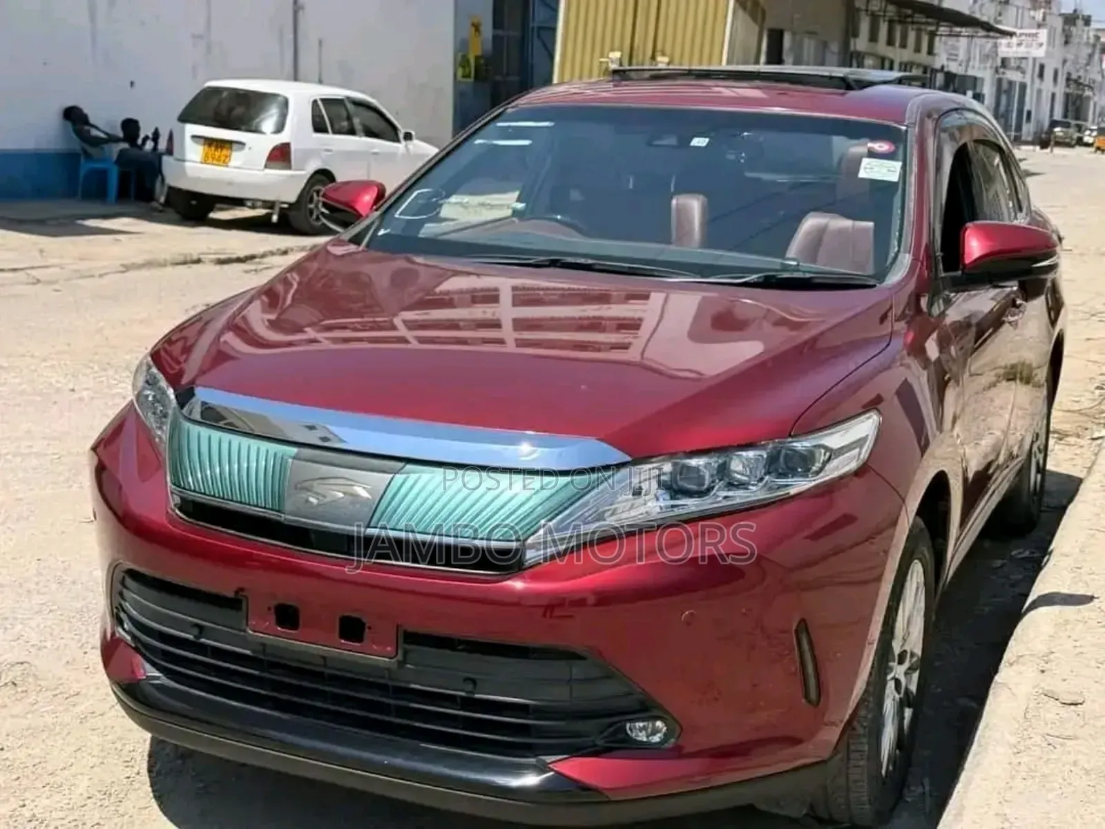 Toyota Harrier 2.0 2018 Red