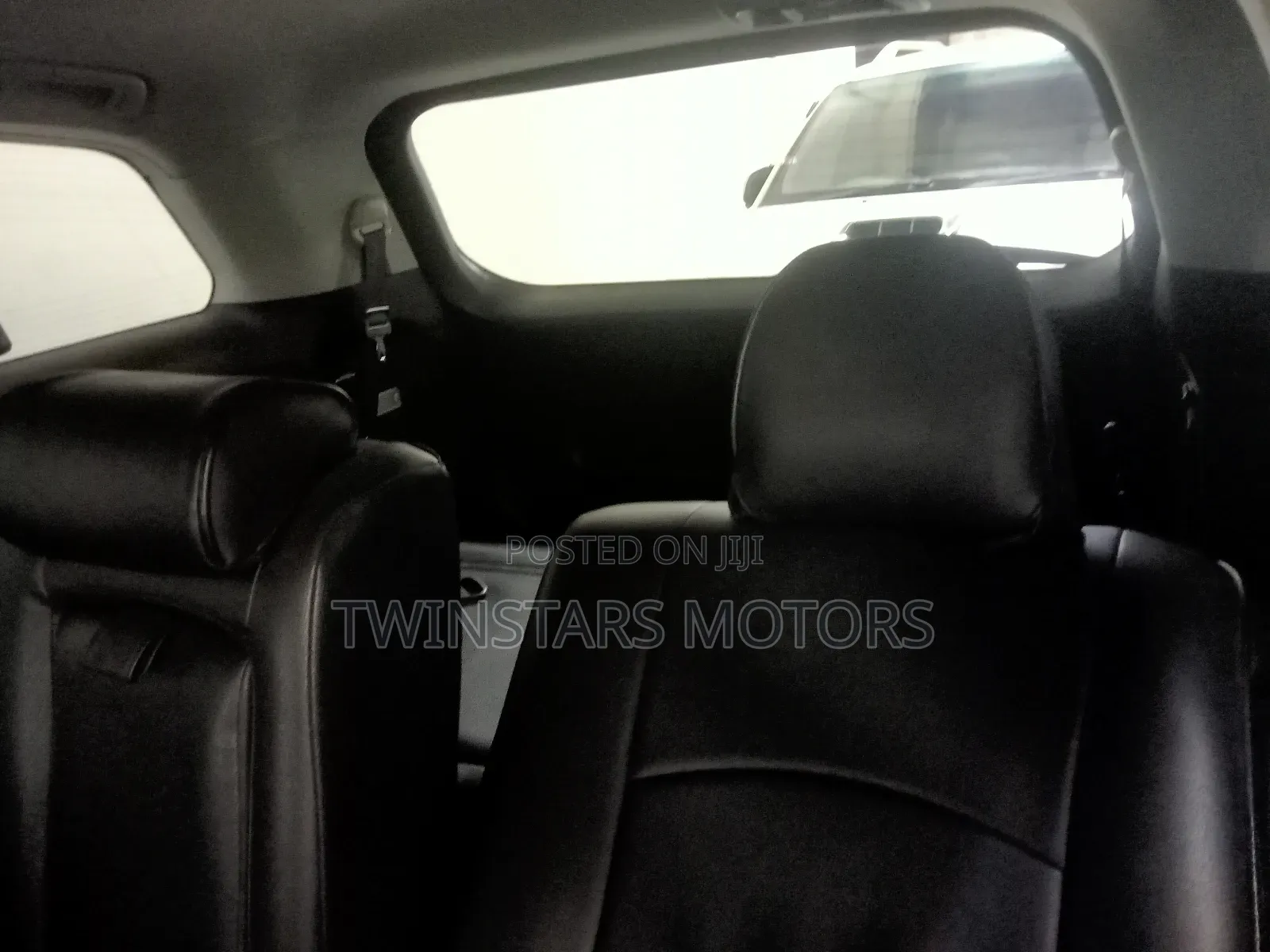 Toyota Estima 2012 Blue