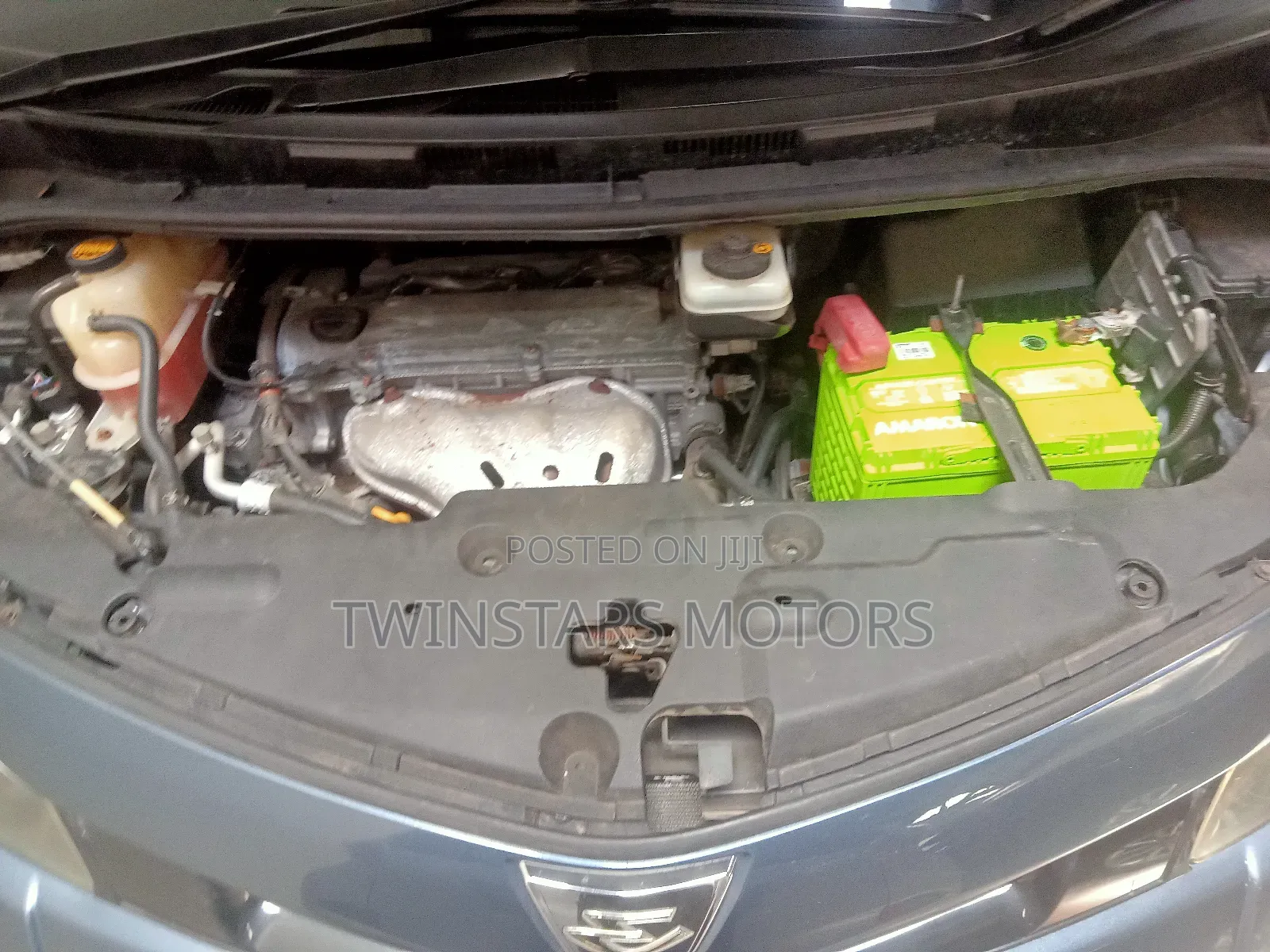 Toyota Estima 2012 Blue