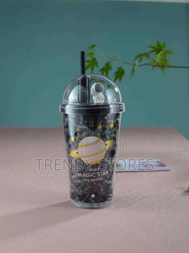 Black 500ML Astronaut Cup With Straw - main view